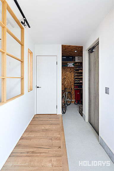 HOLIDAYS【高気密高断熱の家づくり】の施工事例「植物を愉しむ、暖かい陽の差し込む全館空調ハウス」の画像9