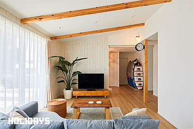 HOLIDAYS【高気密高断熱の家づくり】の施工事例「店舗併用の平屋サーファーズハウス」の画像4