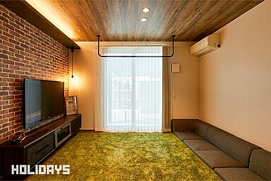 HOLIDAYS【高気密高断熱の家づくり】の施工事例「「THEアメリカンヴィンテージハウス」がコンセプトの家」の画像3