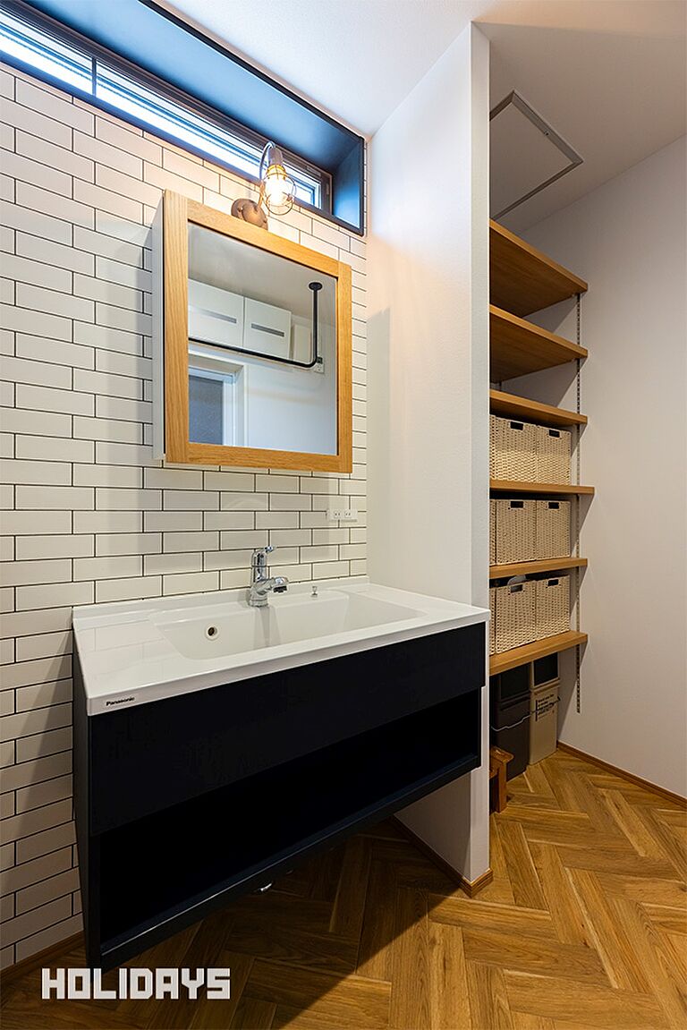 HOLIDAYS【高気密高断熱の家づくり】の公式画像_洗面6