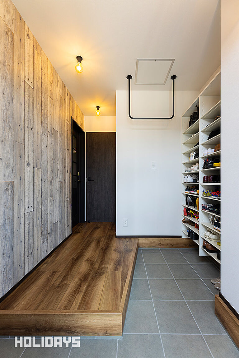 HOLIDAYS【高気密高断熱の家づくり】の公式画像_玄関8