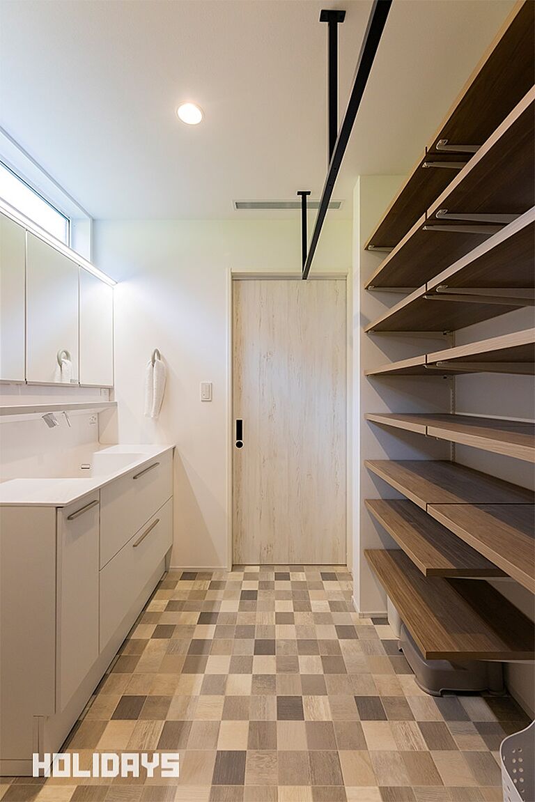 HOLIDAYS【高気密高断熱の家づくり】の公式画像_洗面5