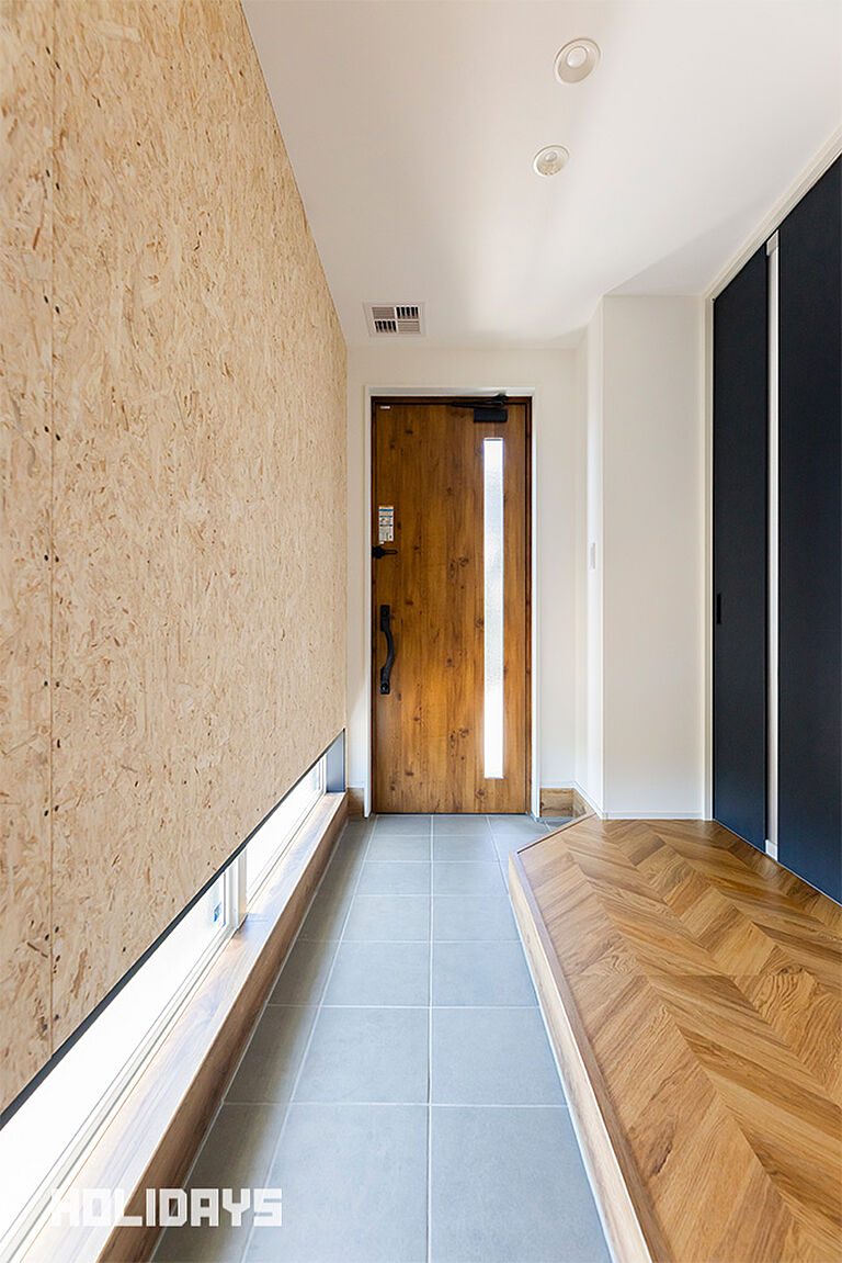 HOLIDAYS【高気密高断熱の家づくり】の公式画像_玄関7
