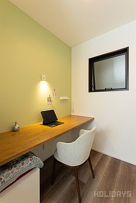 HOLIDAYS【高気密高断熱の家づくり】の施工事例「プライベートな中庭で四季を感じる二世帯住宅」の画像8