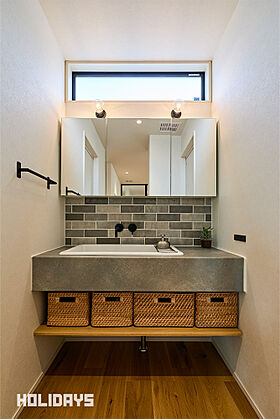 HOLIDAYS【高気密高断熱の家づくり】の施工事例「つながる空間、広がる暮らし」の画像6