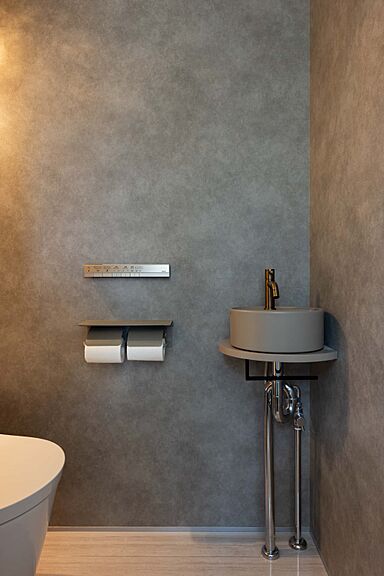 HOLIDAYS【高気密高断熱の家づくり】の施工事例「生活感を感じさせない非日常空間」の画像9