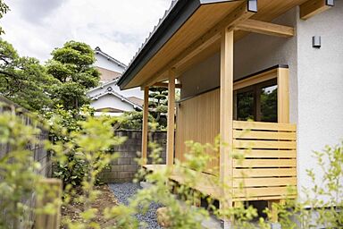 株式会社天然住宅の施工事例「【葛飾区/27坪】こだわりの和風住宅-無垢材を使ったフルオーダーの家ー」の画像3