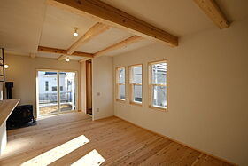 株式会社天然住宅の施工事例「そよ風と太陽の家ー自然と共に持続可能な暮らしー」の画像6