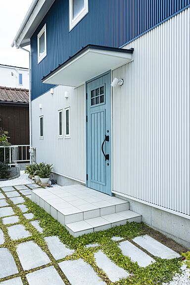株式会社天然住宅の施工事例「【横浜市/24坪】北欧風のミニマルハウス」の画像