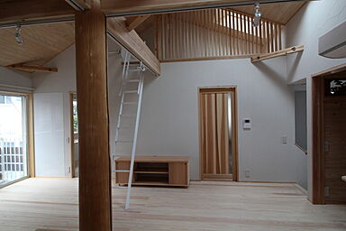 株式会社天然住宅の施工事例「【中野区/41坪】花台のある家|住みつないでいく家」の画像6