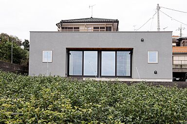 SUNRISE-arc株式会社~“デザイン性”と“機能性”を高水準で両立する理想の住宅~の施工事例「【愛犬と暮らす小さな美術館】」の画像