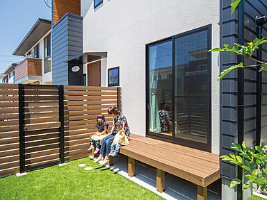 リブホーム建築設計事務所の施工事例「【和歌山市】4SLDK33坪!家事導線にこだわった間取りカッコイイ三角屋根の家」の画像2