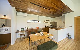 リブホーム建築設計事務所の施工事例「【和歌山県】快適動線!全てのお部屋にアクセス便利♪3色トーンの平屋!」の画像4