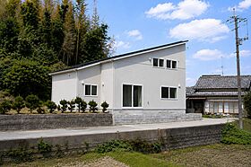ナカムラハウス 光展示場の施工事例「【田布施町】オークの経年美化を楽しむ、暖かく心地よい住まい」の画像10