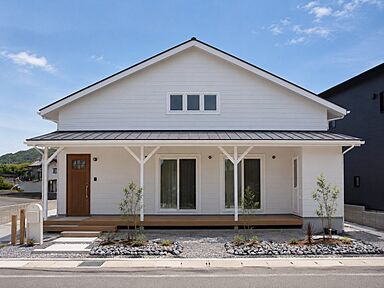 ナカムラハウス 光展示場の施工事例「【下松市】1階完結型 !!カリフォルニアスタイルのおうち」の画像