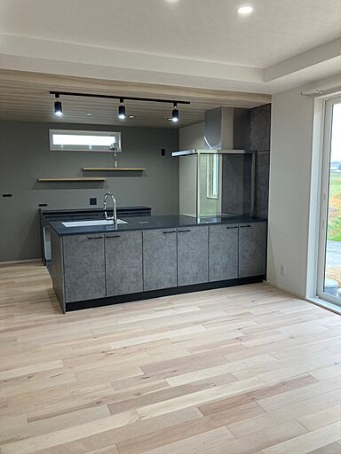 ユニバーサルホーム 高松東店の施工事例「回遊性のある家」の画像