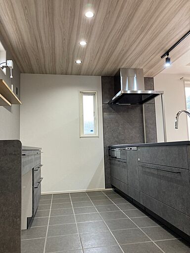 ユニバーサルホーム 高松東店の施工事例「回遊性のある家」の画像1