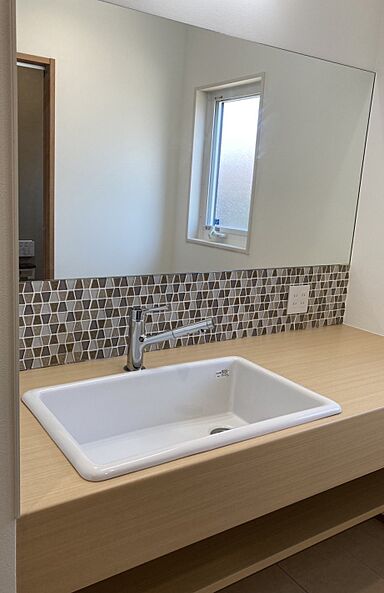 ユニバーサルホーム 丸亀店の施工事例「生活導線と家事導線を分けた家」の画像5