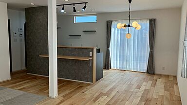 ユニバーサルホーム 丸亀店の施工事例「帰宅動線を重視した平屋」の画像1