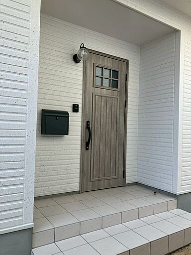 ユニバーサルホーム 丸亀店の施工事例「映えのレストルーム」の画像4
