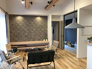ユニバーサルホーム 丸亀店の施工事例「アトリエのある趣味空間の家」の画像3