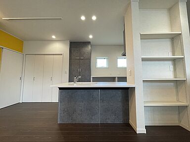 株式会社日本ハウスホールディングス 福井支店の施工事例「掘りごたつのある小上がり和室がうれしい 家族団らんの家」の画像2