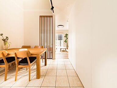 株式会社中村工務店の施工事例「自宅で使うエネルギーより、自宅で発電するエネルギーの方が多い住宅。」の画像7