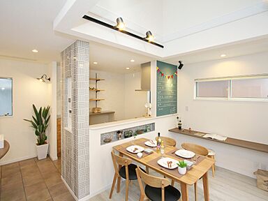 株式会社中村工務店の施工事例「敷地18坪でもここまで出来る!家族の夢が詰まった家!」の画像