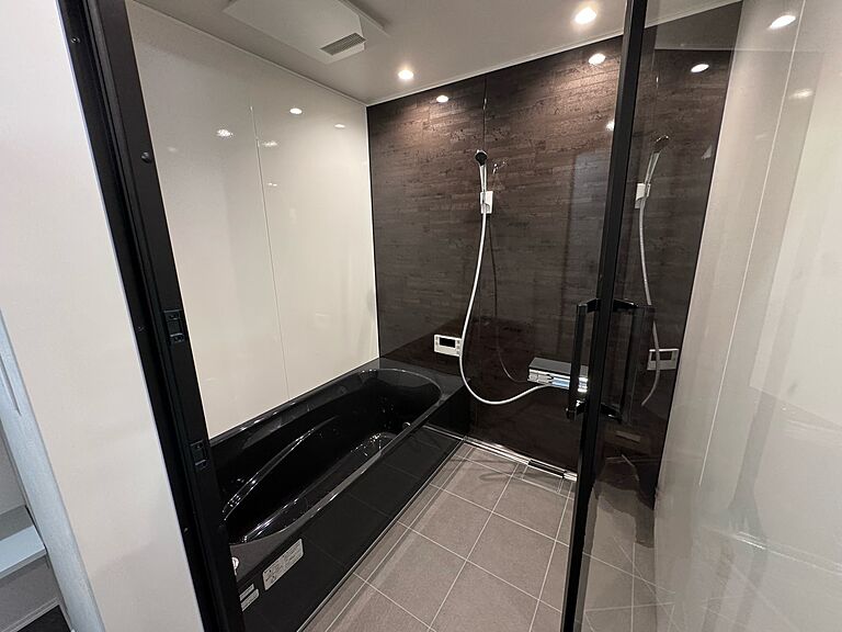 株式会社アイ工務店 秋田支店の公式画像_風呂3