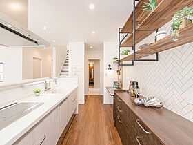 【パナソニックビルダーズグループ】丸良木材産業株式会社の施工事例「4LDK|家族時間も自分時間も思いっきり楽しむ家」の画像3