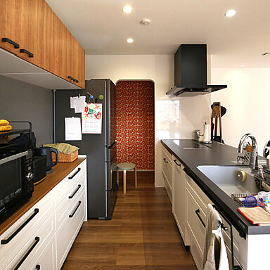 【パナソニックビルダーズグループ】丸良木材産業株式会社の施工事例「平屋風二階建て|中庭のあるおしゃれハウス」の画像7