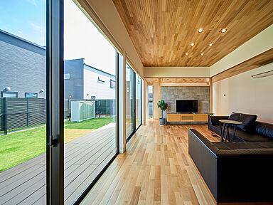 株式会社谷川建設の施工事例「悠々たる暮らしを演出する、平屋ならではの解放感」の画像4