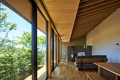 木の家スタイルのリビング 株式会社谷川建設の事例画像