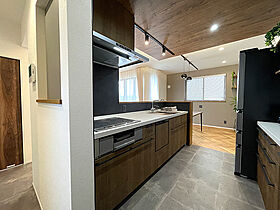 fun's life home (株式会社ハウジング重兵衛)の施工事例「「ただいま」が待ち遠しくなる趣味を活かした家」の画像2