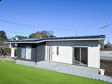 塚本産業株式会社の施工事例「木のぬくもりを感じる家事動線を考えた平屋。」の画像