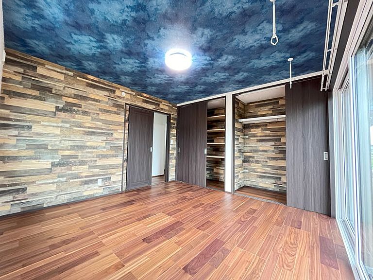 塚本産業株式会社の公式画像_洋室8