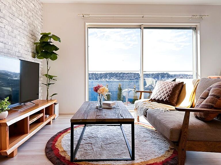 塚本産業株式会社の公式画像_リビング2