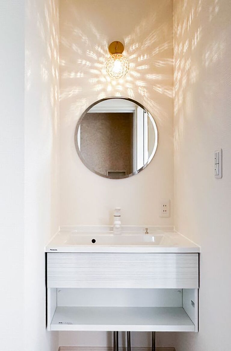 塚本産業株式会社の公式画像_洗面6