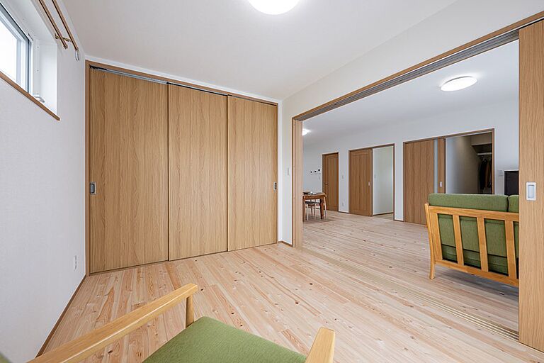 塚本産業株式会社の公式画像_洋室5