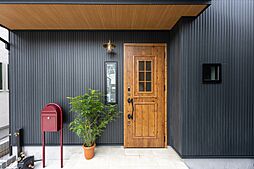 セキスイハイム 小牧展示場 - スマートパワーステーションGRの施工事例「収納の位置や量も綿密に計画。2階は寝るだけと割り切って半平屋のような住まいに」の画像