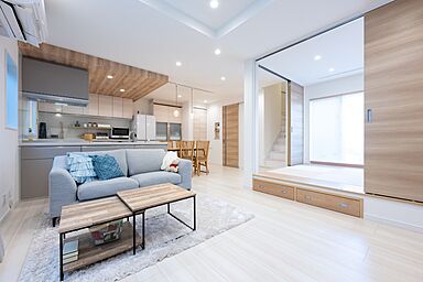 アオイ建設株式会社の施工事例「圧倒的な提案力に土地も即決。夫婦で楽しめる空間に満足。」の画像