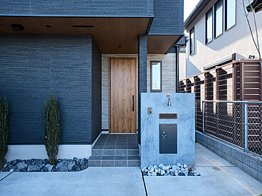 アオイ建設株式会社の施工事例「建売希望から一転!間取りが自由な『規格住宅』で、理想をカタチに。」の画像