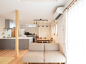 アオイ建設株式会社の施工事例「柔軟な対応力が決め手!予算内でやりたいことができた家に満足。」の画像1