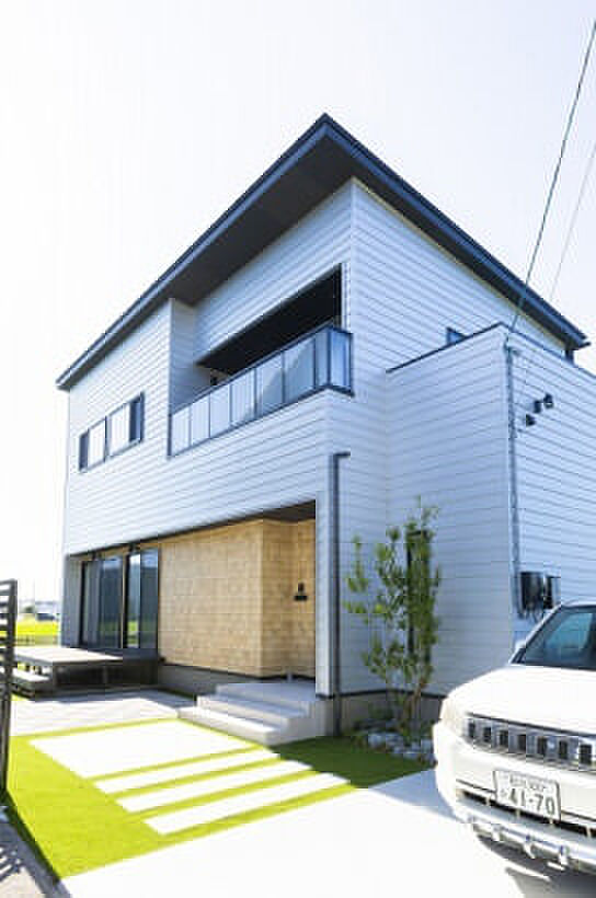 株式会社アントール 富山店の公式画像_外観2