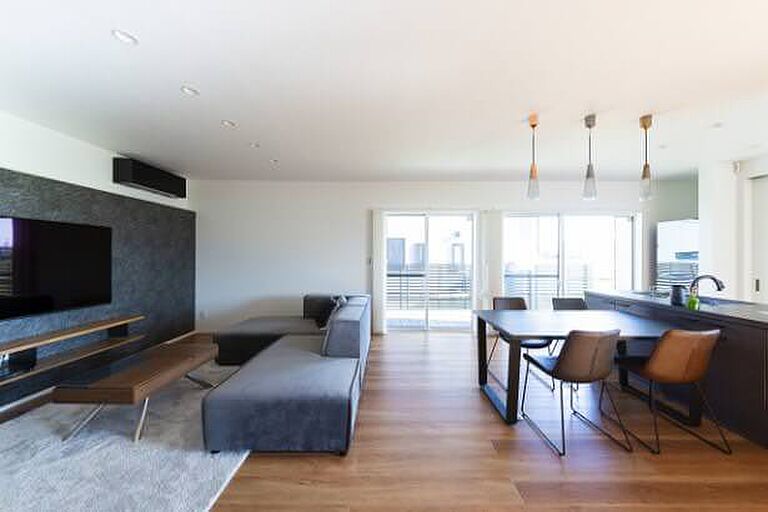 株式会社アントール 富山店の公式画像_リビング4