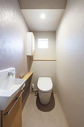 株式会社アントール 富山店の施工事例「高い意匠性の和モダン住まい~和室【5LDK】~」の画像6