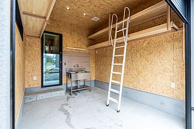 株式会社アントール 富山店の施工事例「趣味を楽しむビルトインガレージ/アウトドアリビングが魅力~4LDK~」の画像10