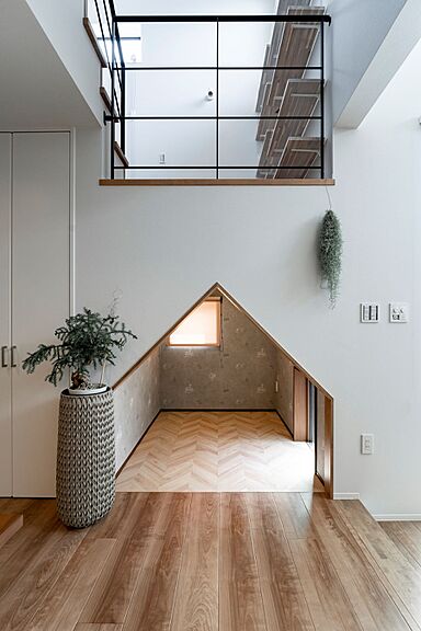 株式会社アントール 富山店の施工事例「【3LDK+書斎】スキップフロアとサンクンリビングが魅力の家」の画像7