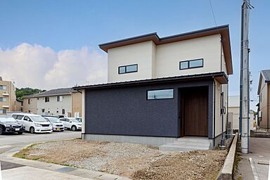 株式会社アントール 富山店の施工事例「「守る」と「包む」の最高峰~耐震等級3×断熱等級6で叶える、次世代の暮らし~」の画像7