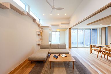 株式会社アントール 富山店の施工事例「【インナーガレージのあるお家】~キャットウォークでつくる、猫と過ごす豊かな日常~」の画像6